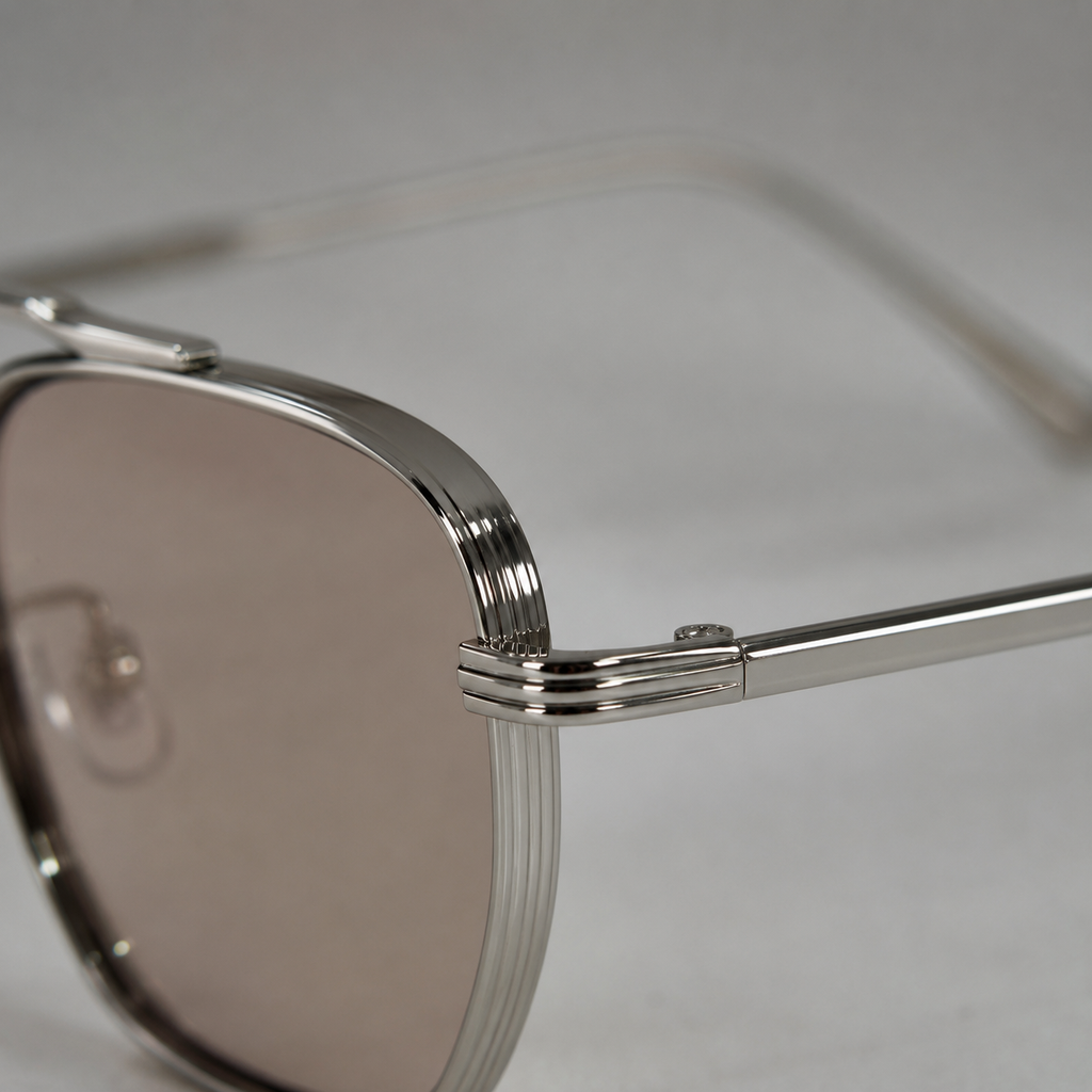 HORIZON sunglasses in silver with light tea lenses — additional product view